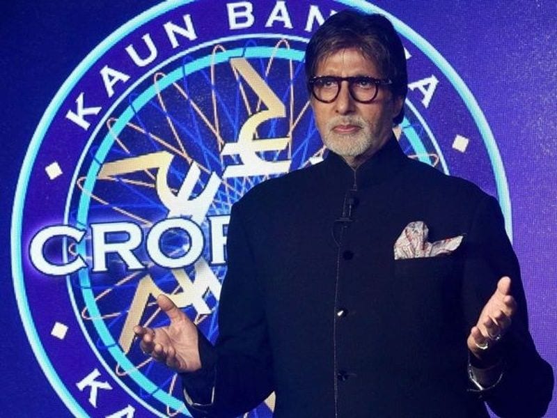 bollywood Actor Amitabh Bachchan going to sell his luxurious car Porsche Cayenne BRd