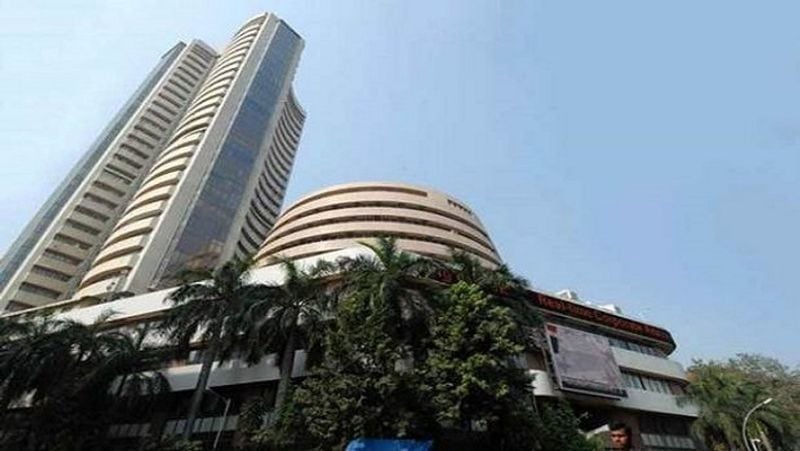 Stock Market today: Share market closed with decline Sensex fell 112 points Nifty also closed on red mark