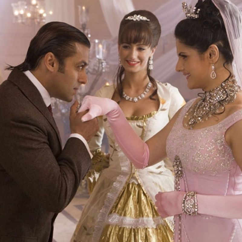 heroine zareen khan said that salman khan protected her when she was in trouble