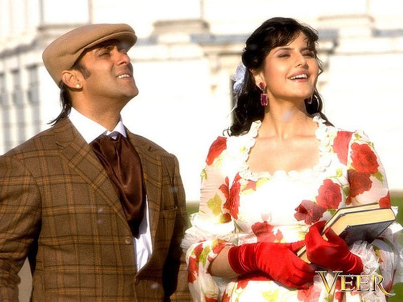 heroine zareen khan said that salman khan protected her when she was in trouble