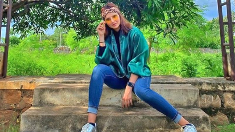 Sania mirza Latest retro look Viral KPG
