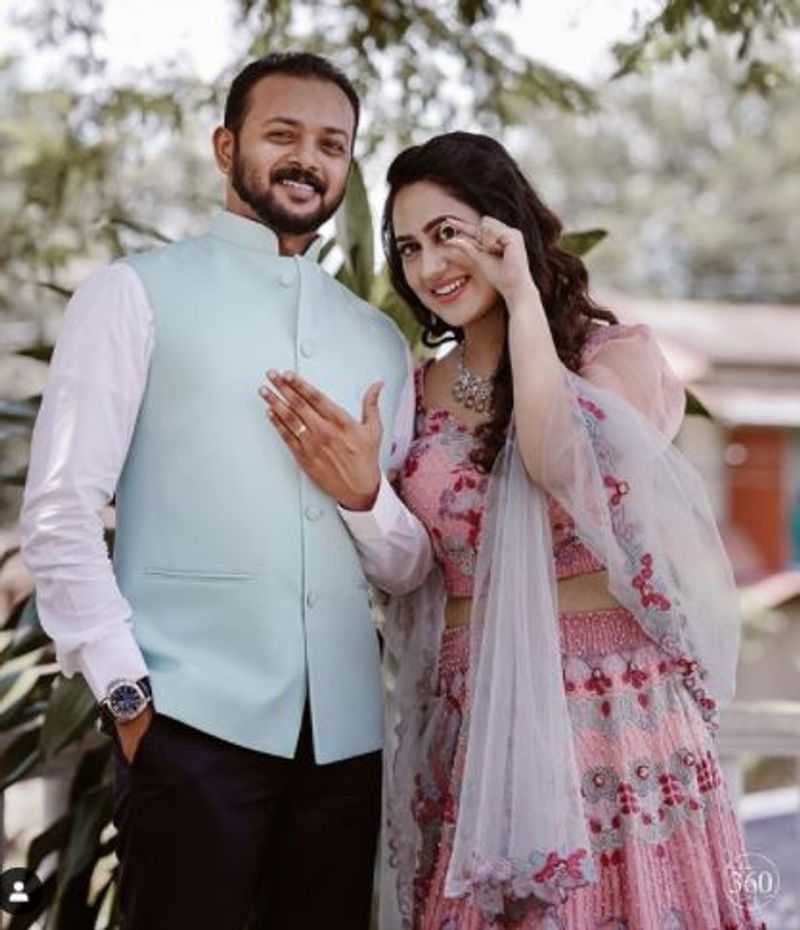 actress miya george engagement photos