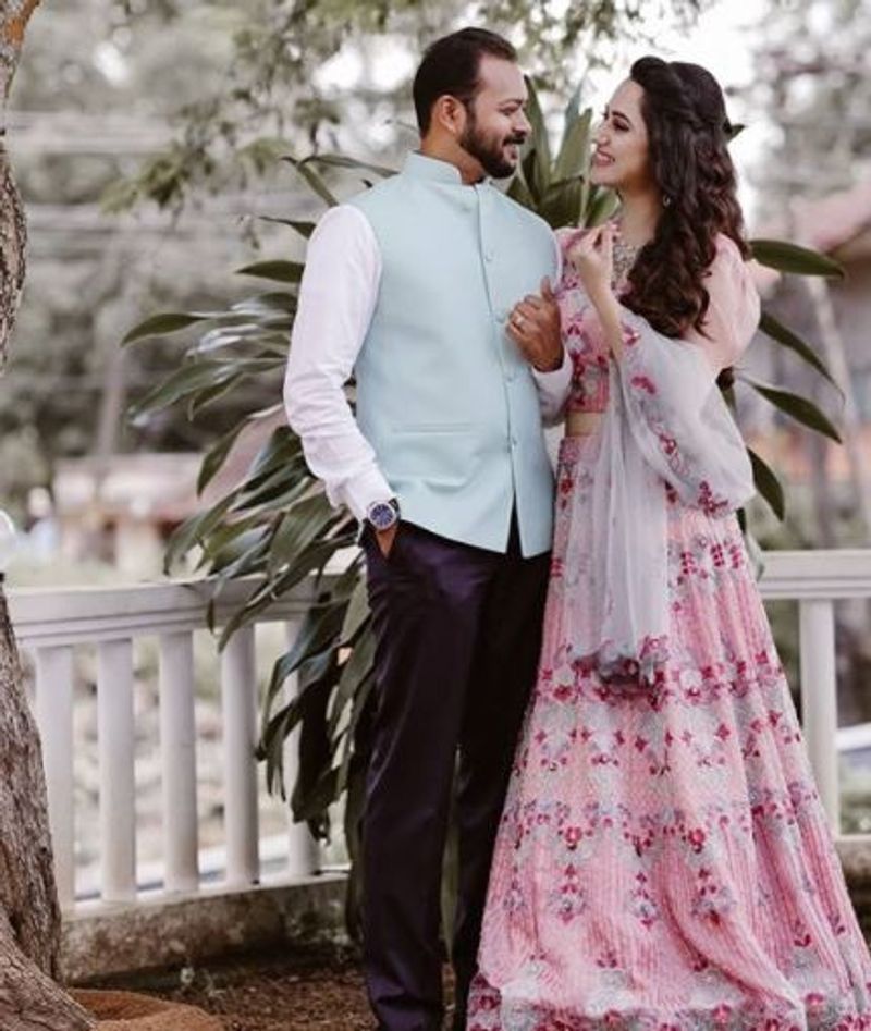 actress miya george engagement photos