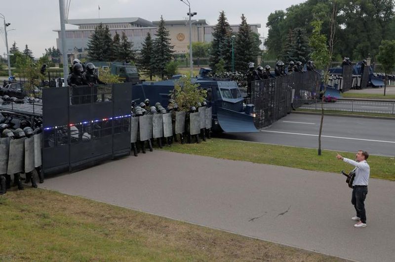 Belarus President Alexander Lukashenko to confront protesters