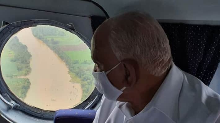 Karnataka rains: CM BS Yediyurappa conducts aerial survey of flood ravaged Belagavi and Bagalkot districts-dnm Karnataka rains: CM BS Yediyurappa conducts aerial survey of flood ravaged Belagavi and Bagalkot districts-dnm