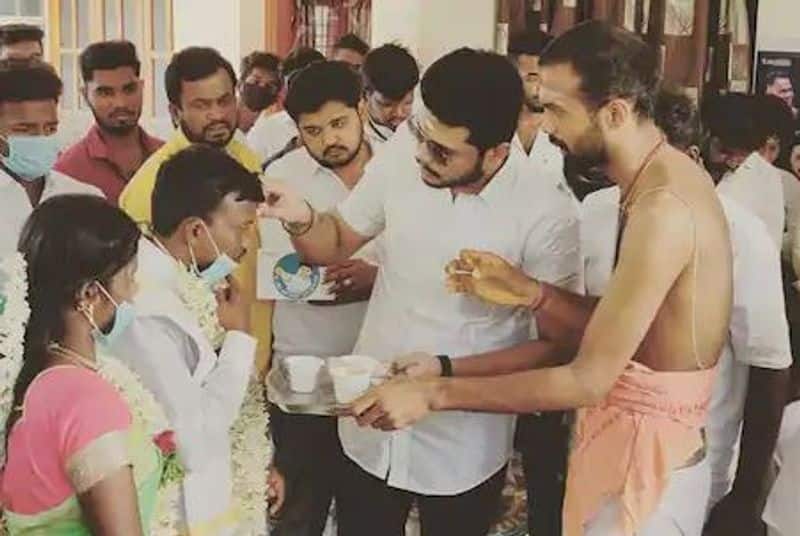 Pudukottai Vijay Fans Conducting the marriage of a poor couple for   thalapathy weeding anniversary