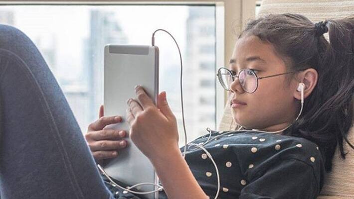 Is child getting addicted to gadget, follow these 5 tips MJA Is child getting addicted to gadget, follow these 5 tips MJA