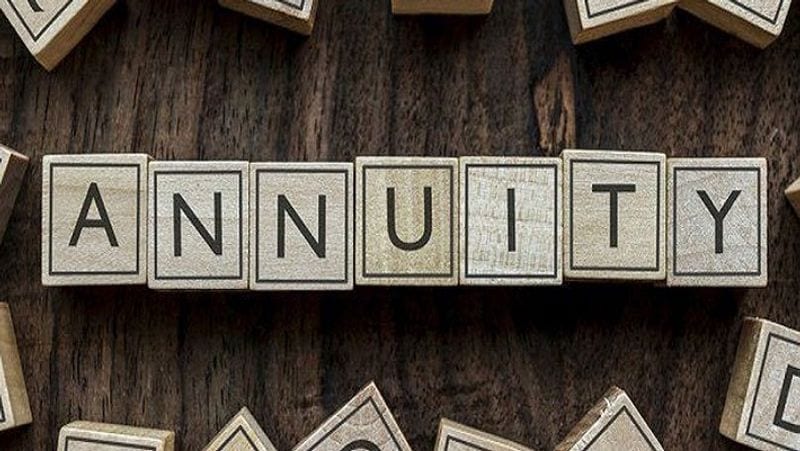 LIC launches Jeevan Akshay annuity plan, on investment you can get life long returns MJA