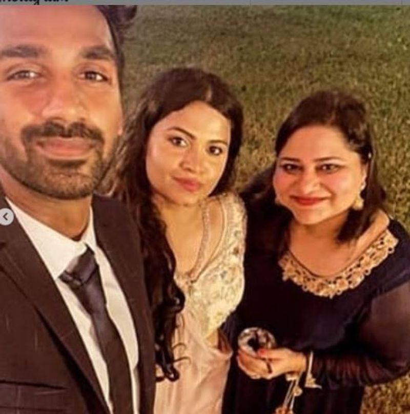 vijay relation sneha brito and akash murali marriage photos goes viral