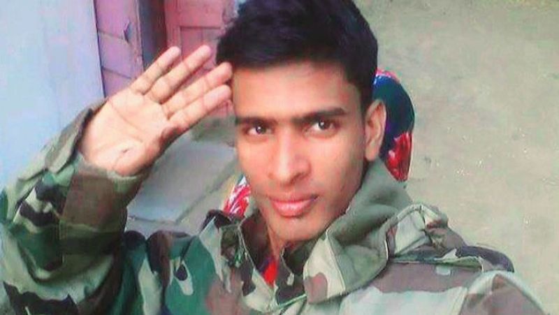 story last farewell to martyr manish carpenter cm shivraj singh chauhan paid tribute rs 1 crore for family govt job kpr