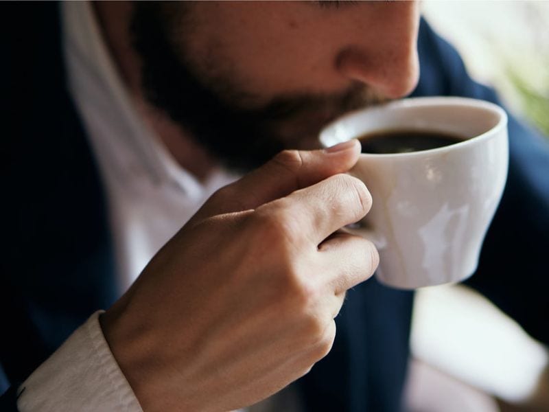 Drinking 2-3 cups of coffee can help you lose weight quickly