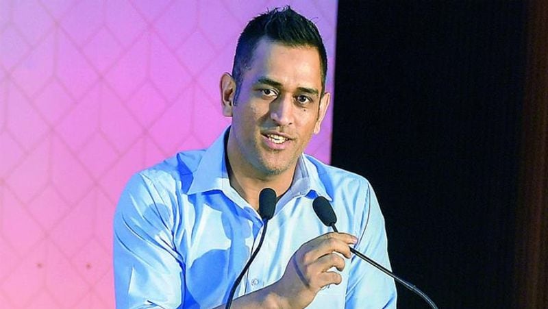 dhoni and his wife may join bjp, bjp can offer loksabha ticket to sakshi dva