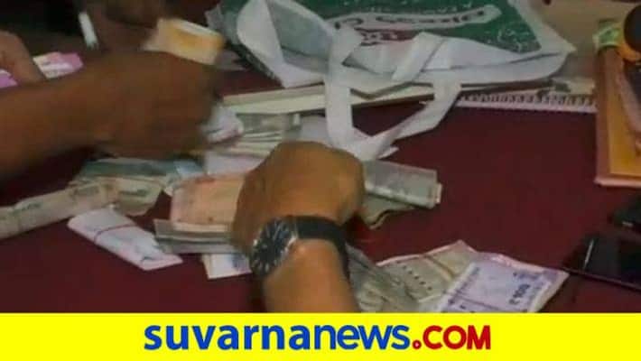 ACB Raid on KIADB Assistant Secretary Harish Home in Hubballi grg ACB Raid on KIADB Assistant Secretary Harish Home in Hubballi grg