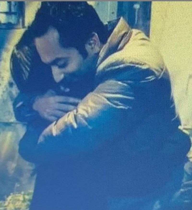 actress nazriya nazim and fahadh faasil romantic photos