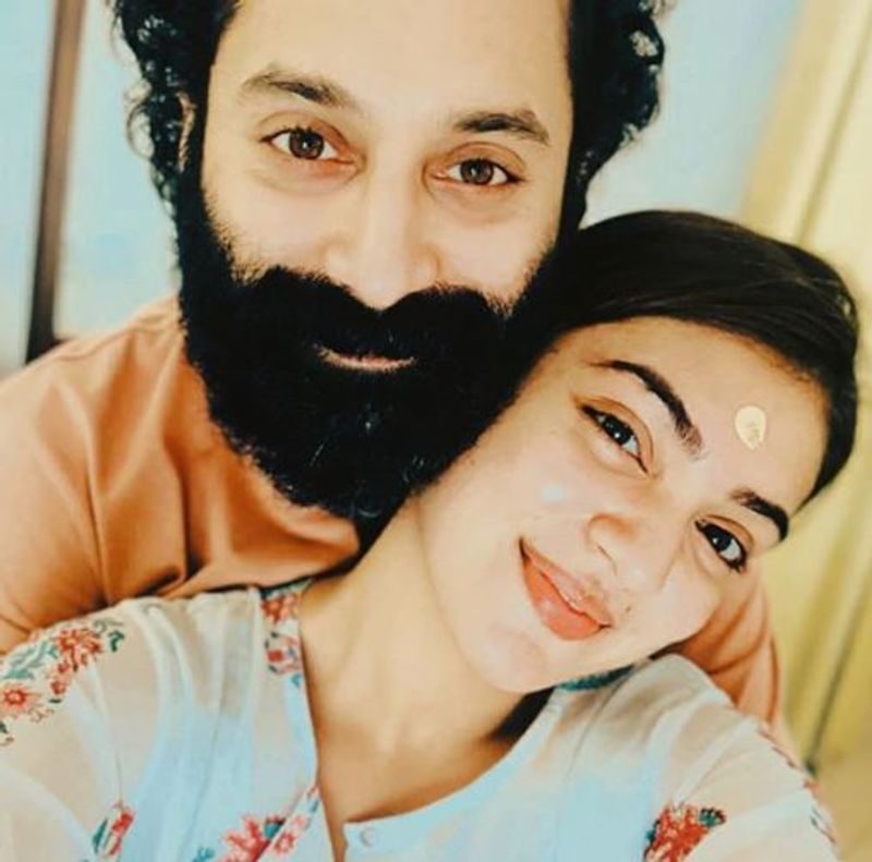 actress nazriya nazim and fahadh faasil romantic photos