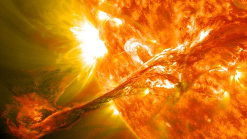 Solar Coronal magnetic Field first ever map may Save Earth from magnetic Field KPY