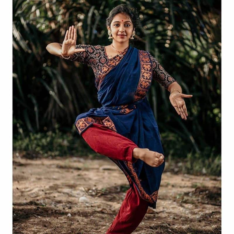 Actress Lakshmi menon New kuchipudi dance video going viral
