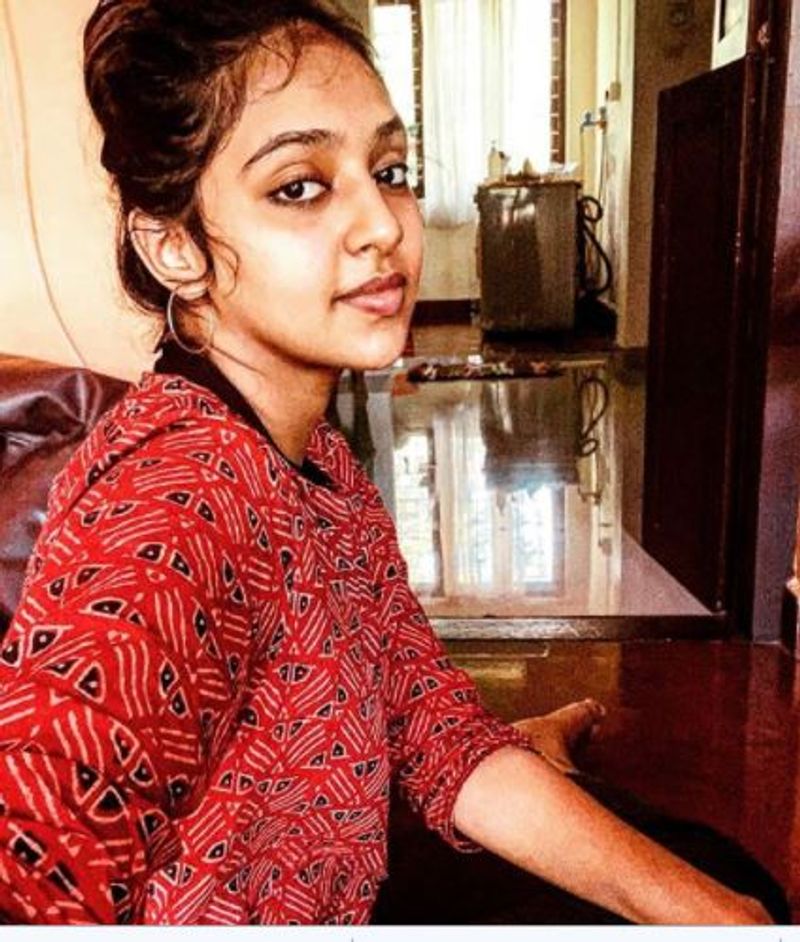 actress laksmi menon latest photo gallery