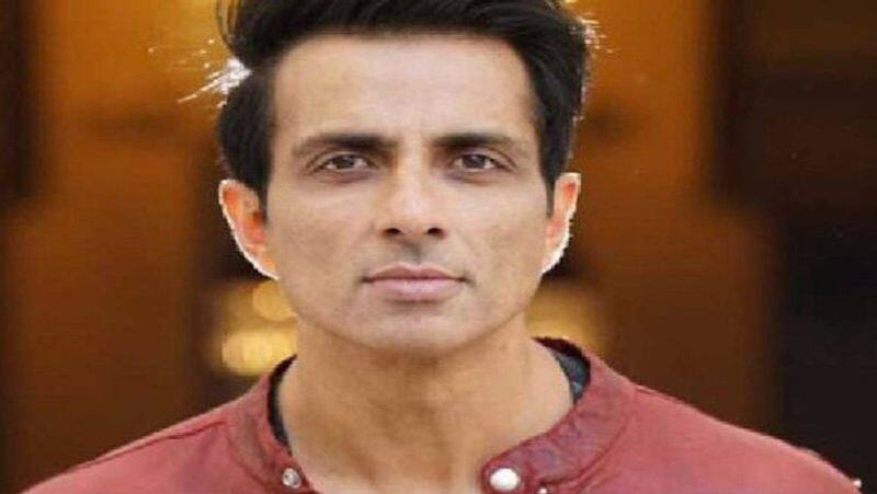 Man asks for iPhone with Bollywood actor sonu sood here is what he replied
