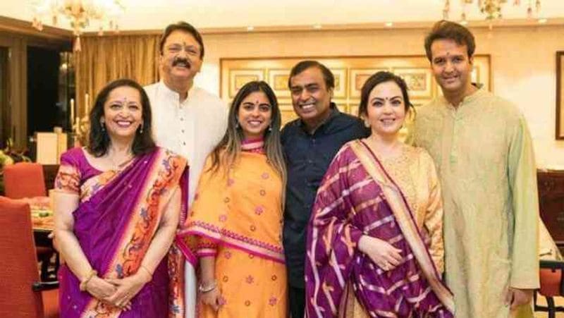 ajay piramal is poor than mukesh ambani, know more about his business dva