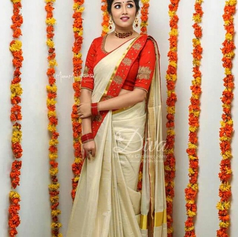 Anikha surendran Latest Onam Special Saree Photos going viral