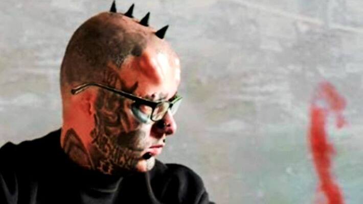 German man cuts off ears to make his head look like a skull ALB German man cuts off ears to make his head look like a skull ALB