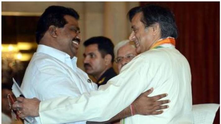 Kodikunnil Suresh against Shashi Tharoor congress politics Kodikunnil Suresh against Shashi Tharoor congress politics