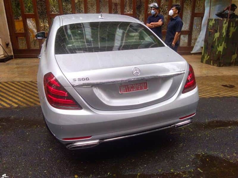 Mukesh Ambani get a new Mercedes S600 Guard