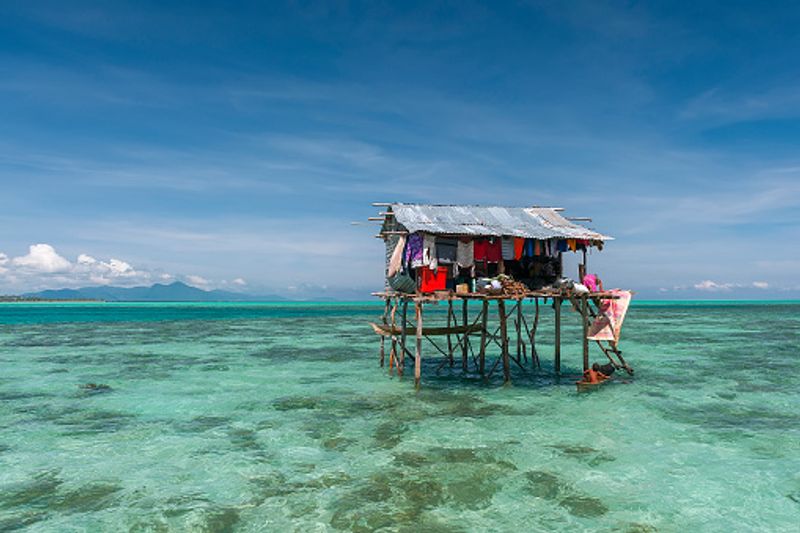 Bajau life in sea