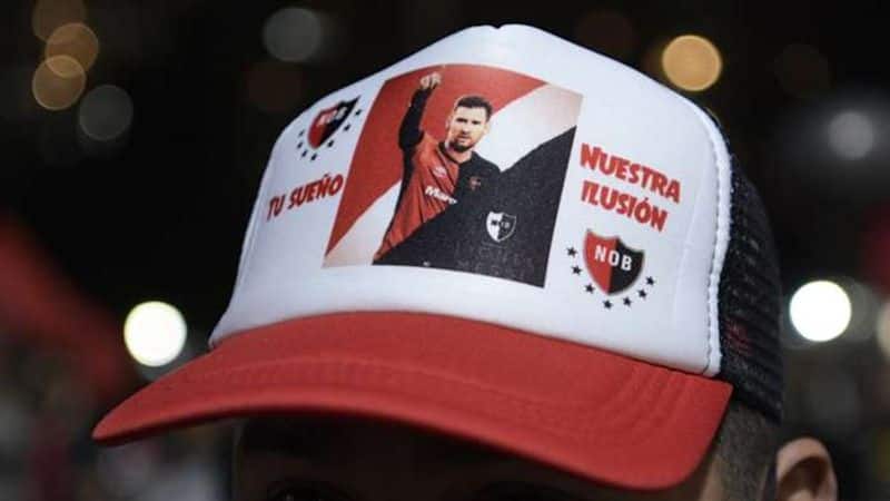 parade held in Rosario as Newells Old Boys fans want reunion with messi