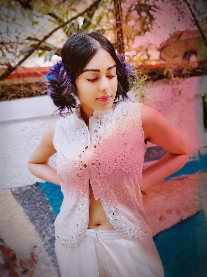 aada sharma starring inthe film question mark