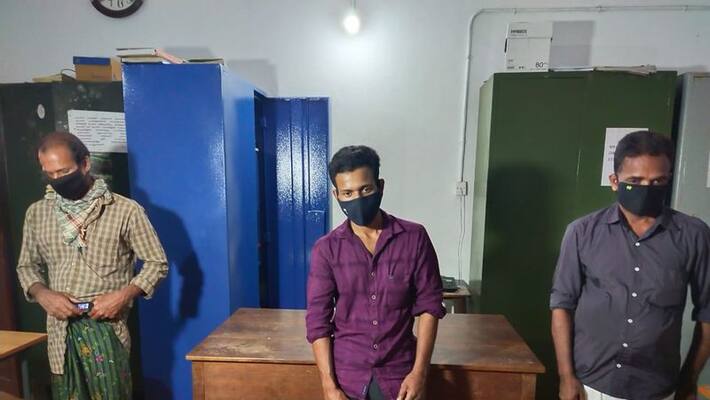 Three member hunter arrested with unlicensed gun Three member hunter arrested with unlicensed gun