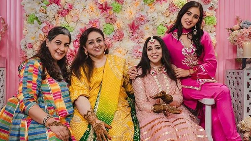 sara ali khan with mother amrita singh at jp dutta's daughter nidhi dutta mehendi ceremony KPJ
