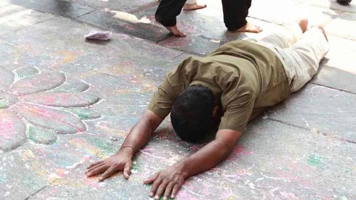 WHAT IS THE SIGNIFICANCE OF SASHTANGA NAMASKARAM ? WHAT IS THE SIGNIFICANCE OF SASHTANGA NAMASKARAM ?