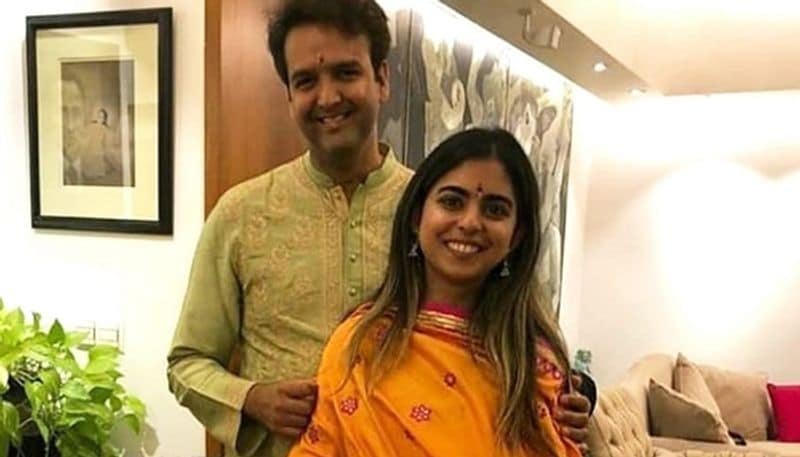 mukesh ambani daughter isha ambani husband property and details
