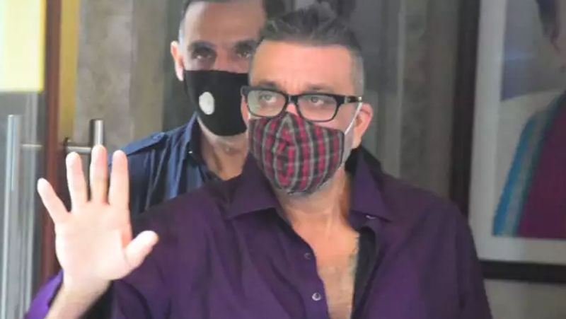 sanjay dutt lung cancer treatment continues in mumbai due to this two big reason have a look KPJ