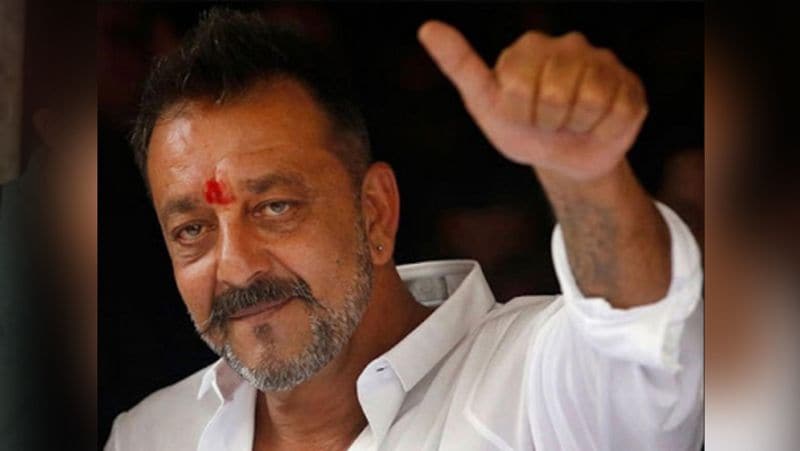 sanjay dutt lung cancer treatment continues in mumbai due to this two big reason have a look KPJ