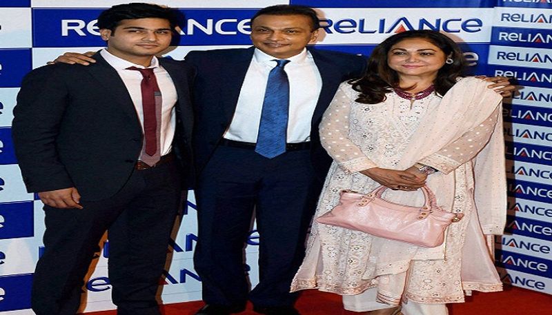 inside pictures of anil ambanis house sea wind worth rupees 5000 crore