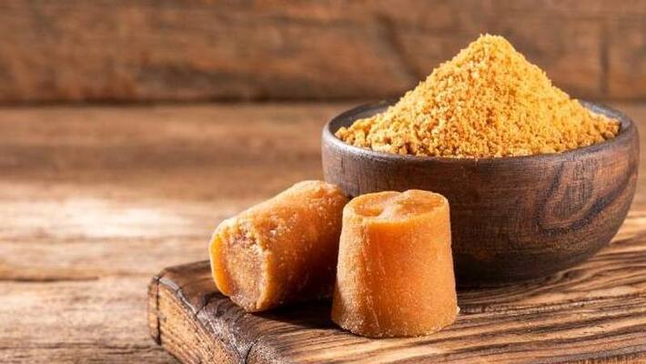 Know about benefits of jaggery tea to get rid of these 5 problems BDD Know about benefits of jaggery tea to get rid of these 5 problems BDD