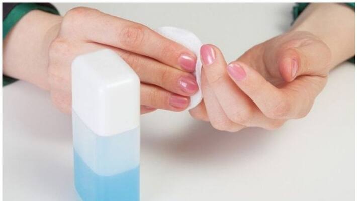 How to remove nail polish without using a remove How to remove nail polish without using a remove