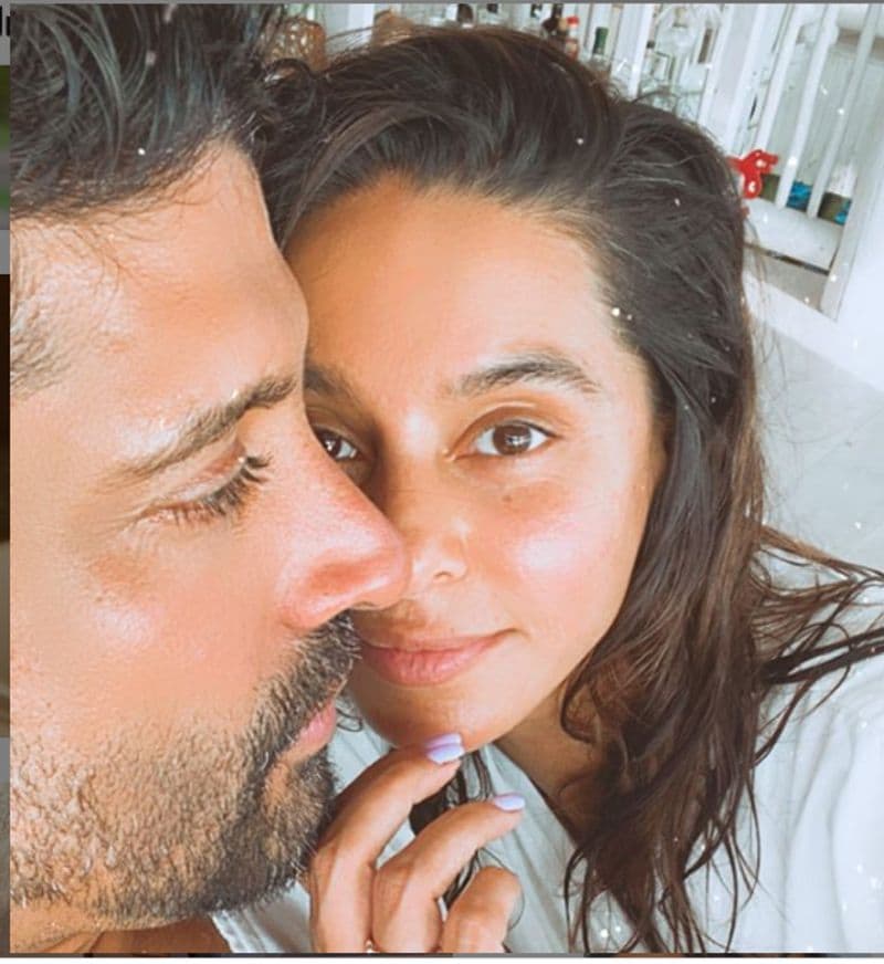 shibani dandekar lesser known facts about farhan akhtar girlfriend
