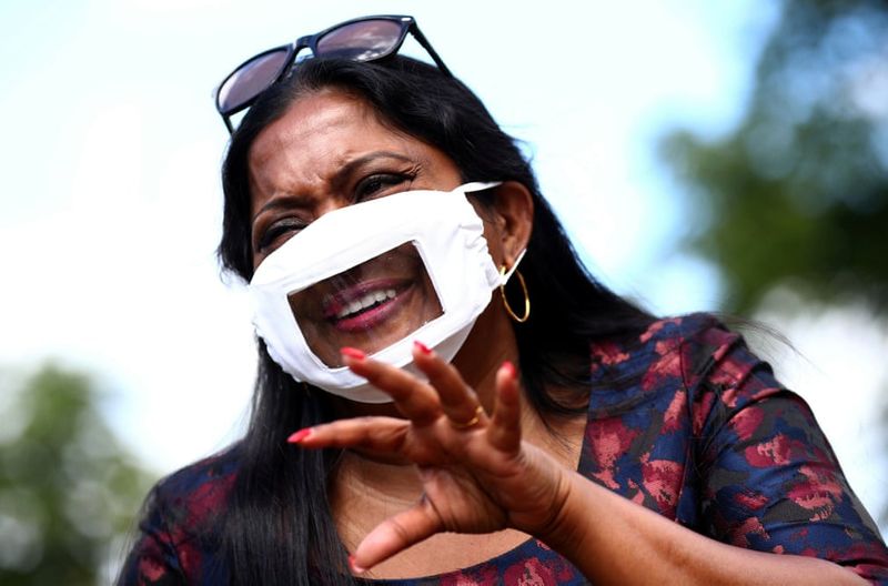 രണ്ടാമതുള്ള ബ്രസീലിലാകട്ടെ 38,46,965 പേര്ക്ക് രോഗം ബാധിച്ചപ്പോള് 1,20,498 പേര്ക്ക് ജീവന് നഷ്ടമായി. യുഎസ്സും ബ്രസീലുമാണ് മരണസംഖ്യയില് ലക്ഷം കടന്ന രണ്ട് രാജ്യങ്ങള്. മരണ സംഖ്യയില് മൂന്നാമതുള്ള മെക്സിക്കോയിലാകട്ടെ 63,819 പേര് മരിച്ചു.