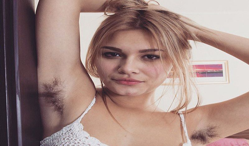 powerful women shared snapes of armpit full with hairs kph