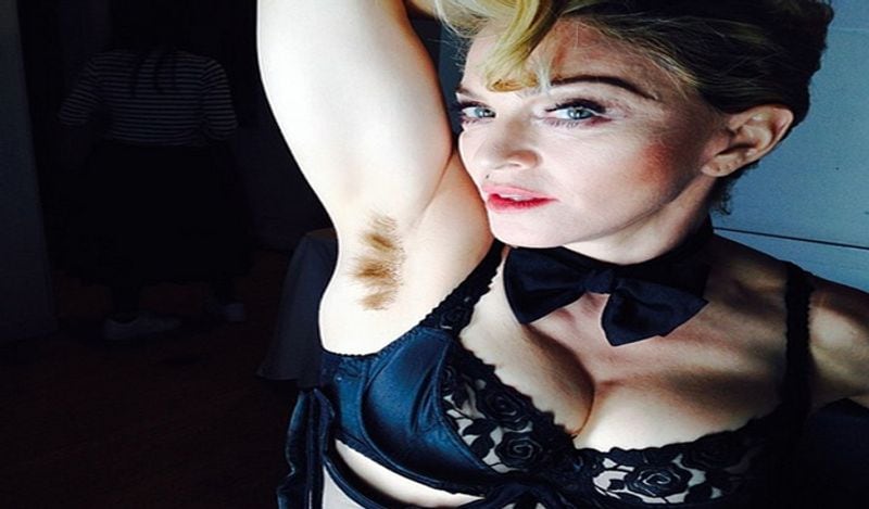 powerful women shared snapes of armpit full with hairs kph