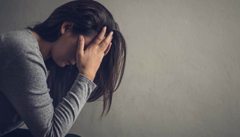 Depression in teenage may lead to heart attacks in middle age