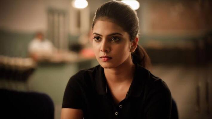 no good roles for women in present day malayalam cinema says malavika mohanan no good roles for women in present day malayalam cinema says malavika mohanan