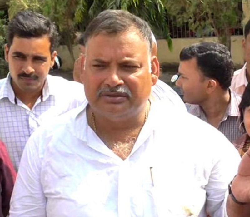 In jail, dancers used to dance for Munna Shukla, while serving sentence, did PhD, murdered from DM to minister ASA