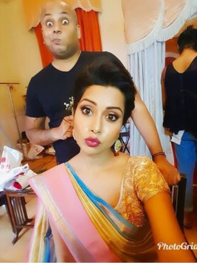 biggboss raiza wilson saree photos goes viral