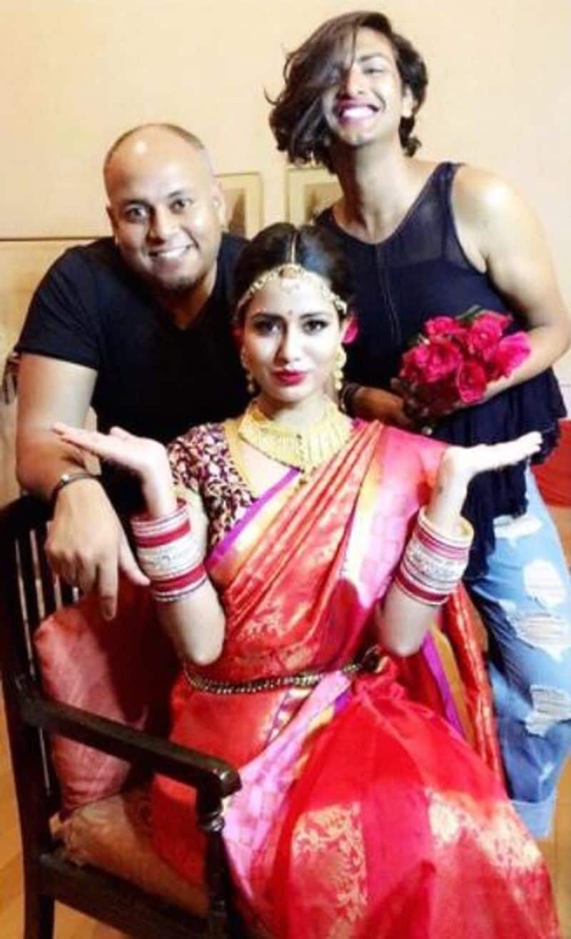 biggboss raiza wilson saree photos goes viral