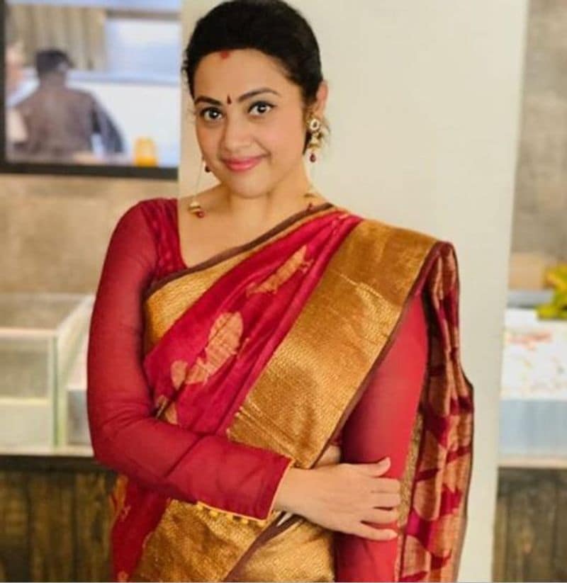 actress meena shocking transformation for rajinikanth movie